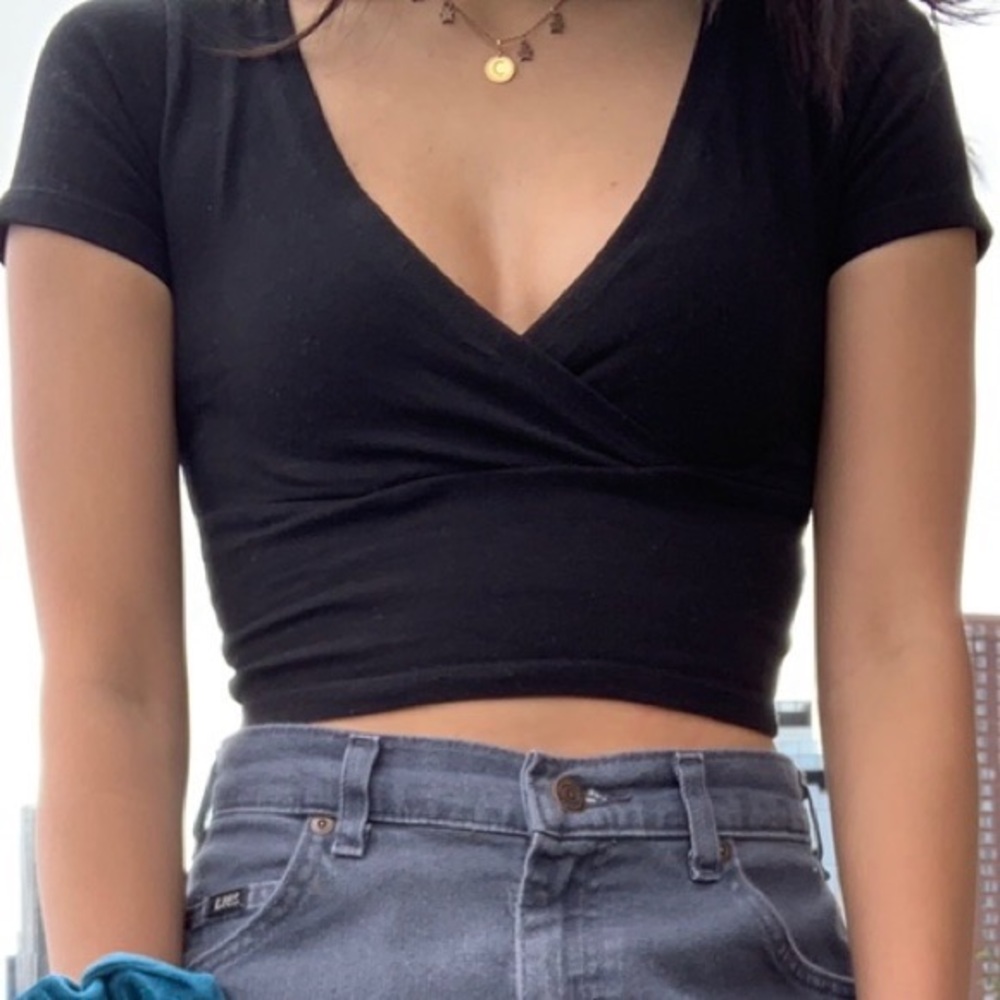 brandy melville black amara top